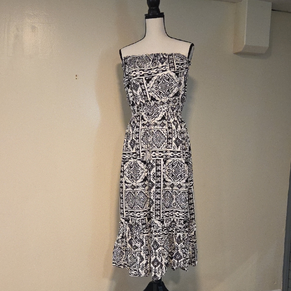 Black and White Strapless Sundress for Casual Occasions Size L